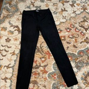 Faux suede skinnies ❤️